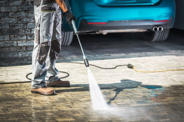 Cost of Driveway Pressure Washing in Charleston