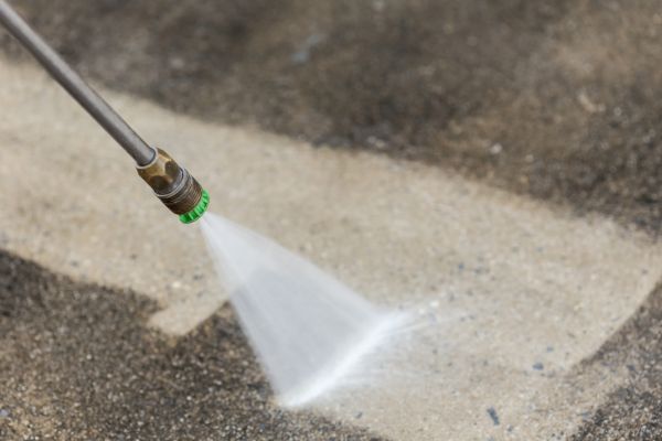 Cost of Garage Floor Power Washing in Charleston