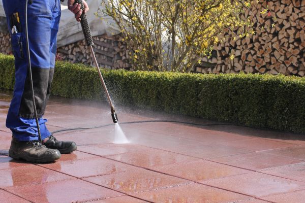 Cost of Driveway Pavers Cleaning in Charleston