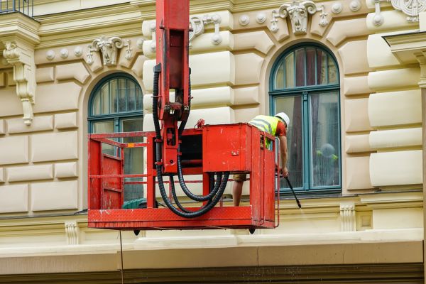 Cost of Building Pressure Washing in Charleston