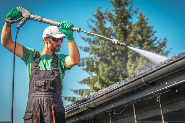 Cost of Gutter Jetting in Charleston