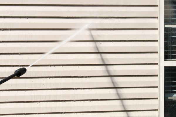 Cost of Apartment Power Washing in Charleston